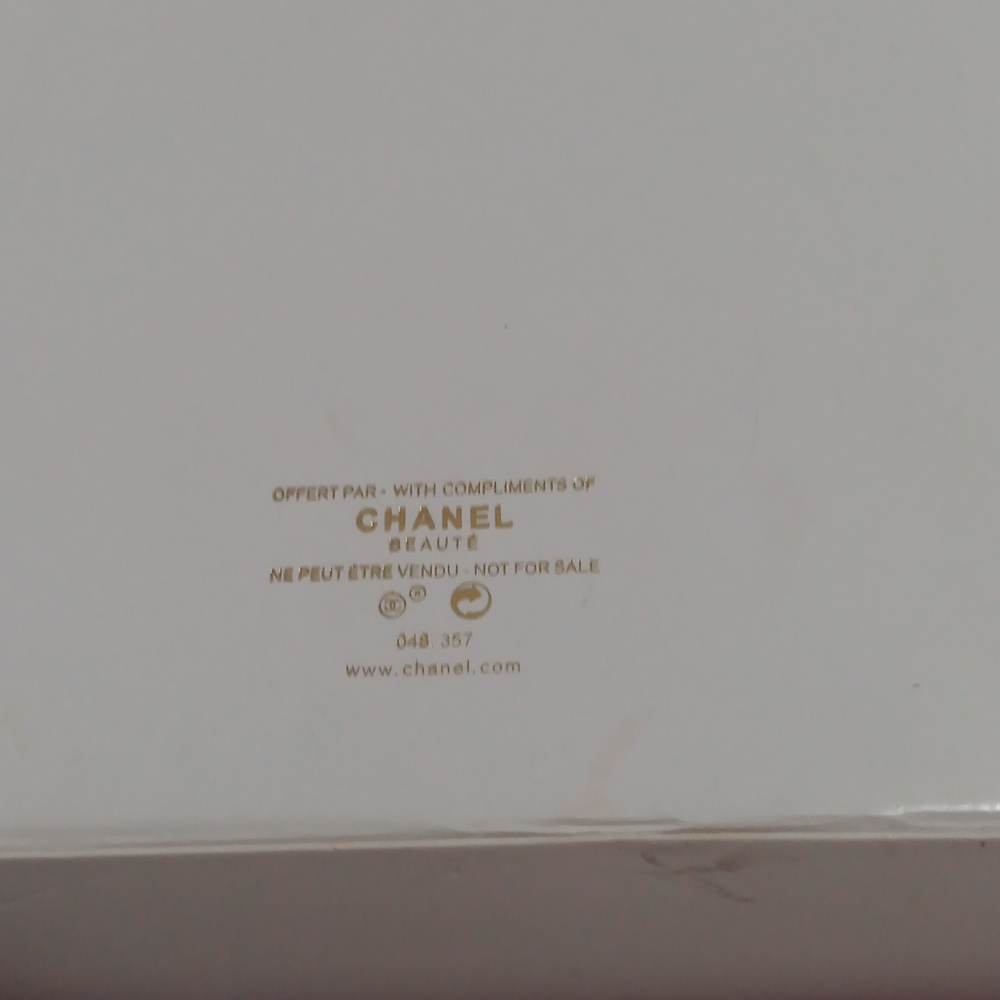 Chanel Navy Cosmetic Bag Turned Crossbody Bag with Unbranded Chain - Picture 10 of 10